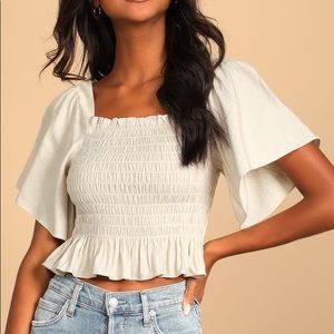 NWT Lulu’s Smocked Flutter Sleeve Crop Top Beige
